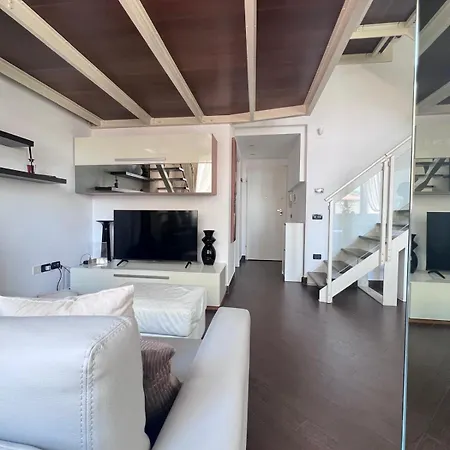 Apartment Rooftop Haven